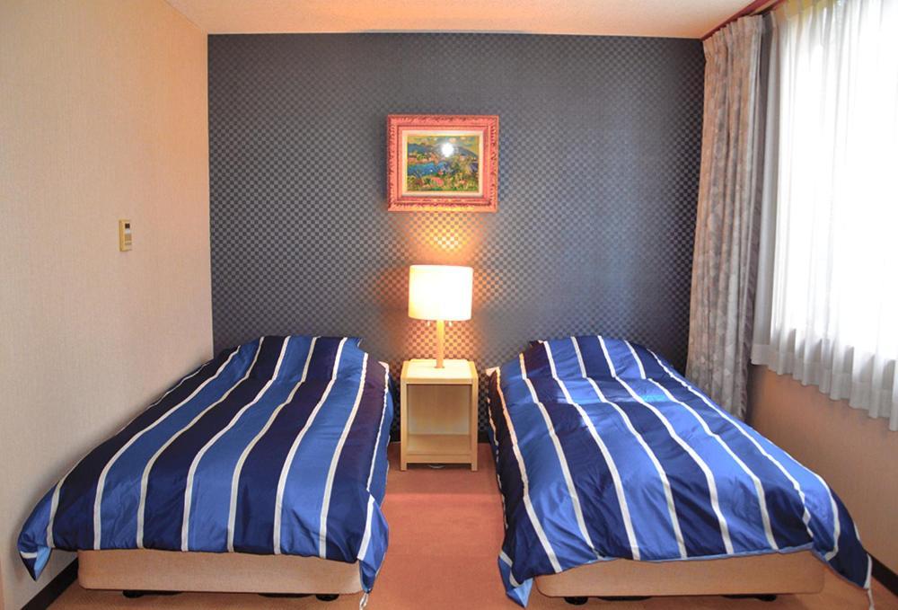 Hotel Bauhinia ホテルバウヒニア Нагано Екстериор снимка